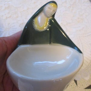 Holy Water Font, Virgin Mary, Religious Decor, Vintage Religious, Religious Figurines