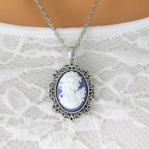 Cameo Necklace for Women in many colors, Victorian Lady Cameo Necklaces, Victorain Jewelry, Lady Cameos, Chain Necklace, Victorian Necklace