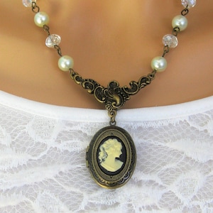 Victorian Lady Cameo Locket Necklace, Cameo Jewelry, Cameo Necklace, Victorian Jewelry, Beaded Necklace, Locket Pendant, Black Necklace