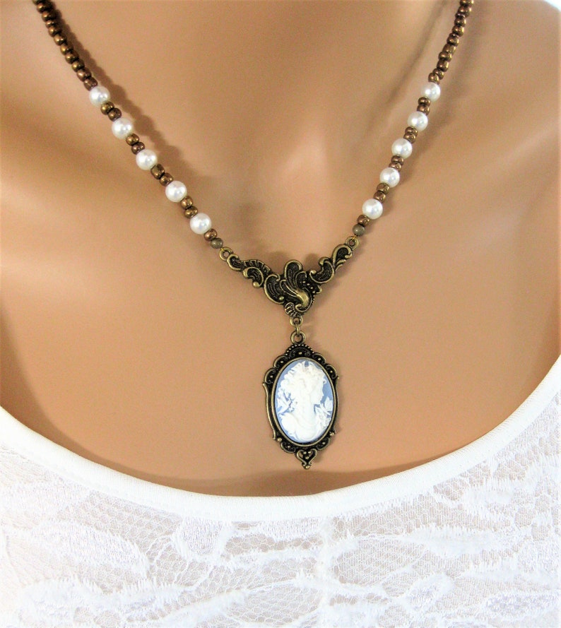 More Colors Victorian Cameo Necklace, Cameo Necklaces, Beaded Necklaces, Cameo Jewelry, Victorian Necklaces, Beaded Cameo Necklace, Cameos image 3