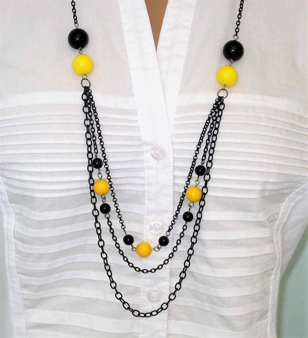 chunky black bead necklace