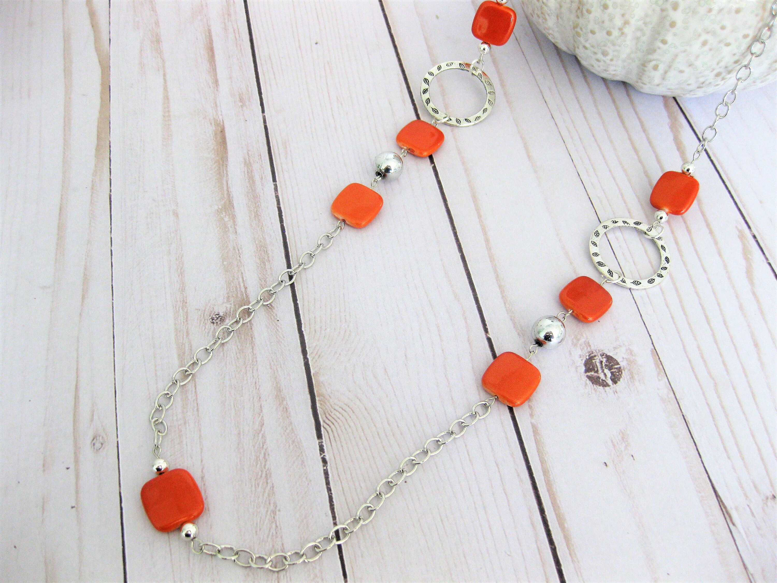 Collier fantaisie perles oranges dépolies Murano - La Perle Du Coeur