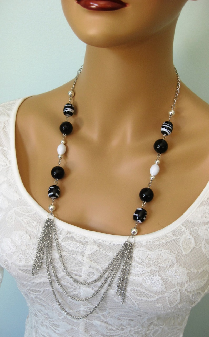 Long collier noir multi rangs pour femme, collier de perles noir avec plusieurs rangs, bijoux faits main pour femme image 7