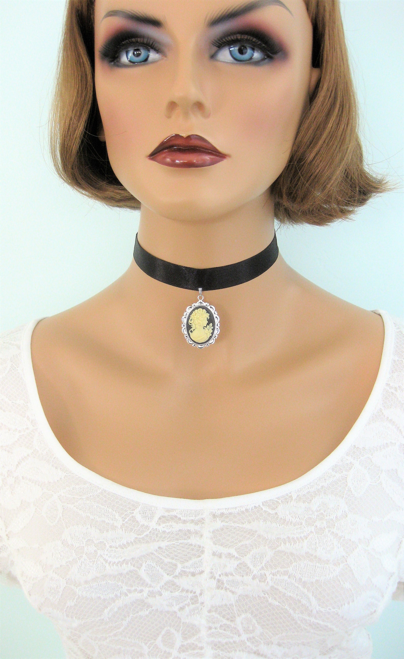 Lady Cameo Choker Cameo Jewelry Black Choker Black Ribbon - Etsy