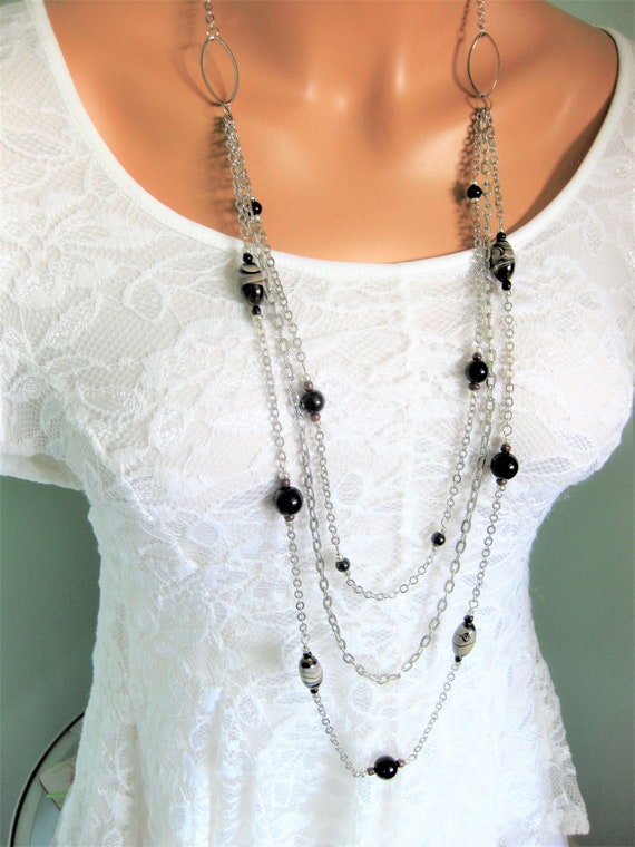 Black Pearl Multi-Strand Necklace Set For Women at Rs 20500/set | Hyderabad  | ID: 16410651230