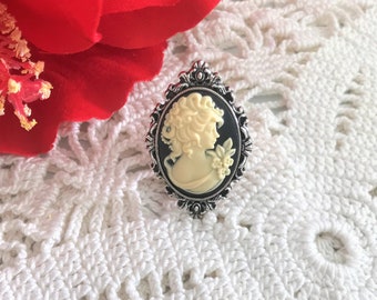 Lady Cameo Rings with Victorian Lady Cameos in Antique Silver Settings, Cameo Jewelry