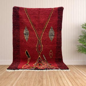 red moroccan rug, handmade moroccan rug, custom moroccan rug, beni ourain red rug, azilal moroccan rug, area rug, tapis berber, red rug