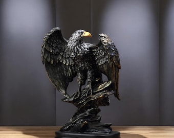 Majestic Resin Eagle Statue: Patriotic Home Decor (9.8 in)
