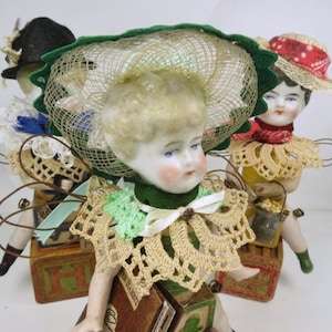 Lot of Vintage Doll Making Supplies Parts Head Craft Supply Parts Crafting