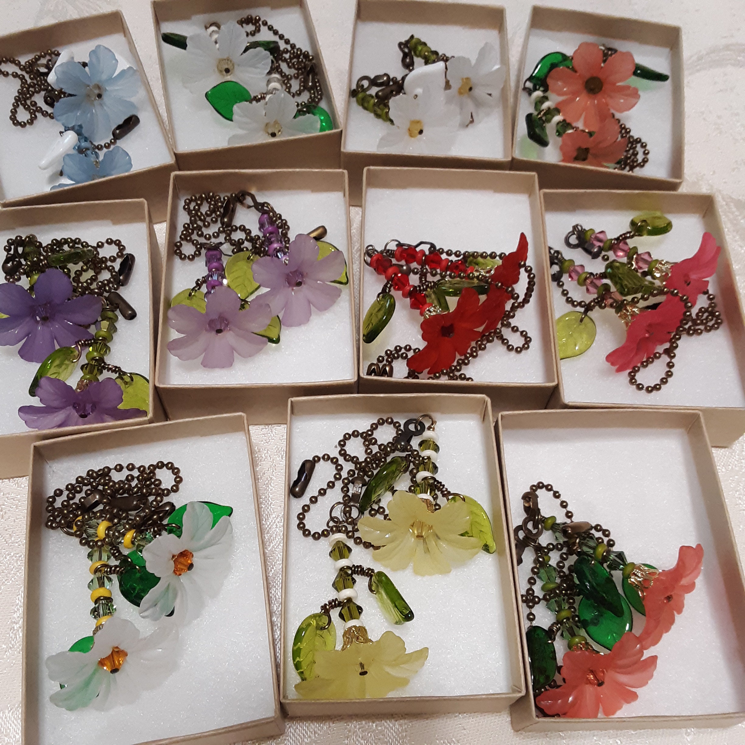 Flower an Chain Box - Etsy Flower an Chain Box - Etsy