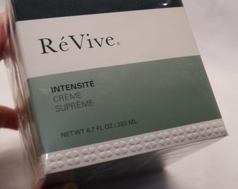 Nowy Re Vive Intensive Creme Supreme Uzyskaj blask w opakowaniu nadal zapieczętowanym, nigdy nie otwieranym, 6,7 uncji, 200 ml - upc 63322210069