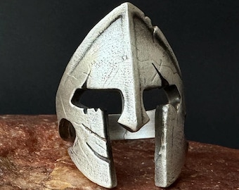 Anel com Capacete de Gladiador Espartano, Anel de Soldado Grego Antigo em Prata de Lei 925, Anel do Rei de Esparta