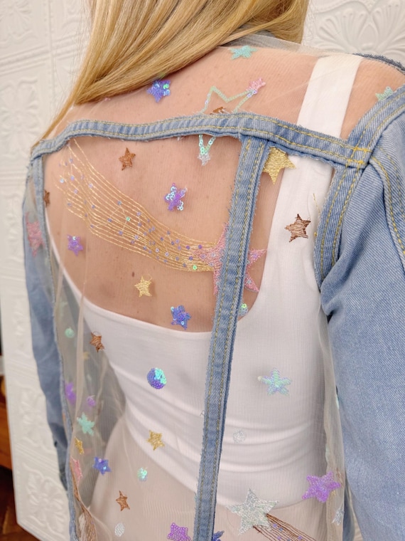 Astra Chaqueta vaquera reciclada con bordado de encaje, malla de