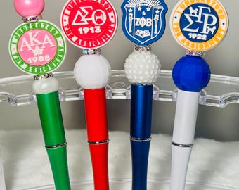 Inspired Beaded Pen: Sorority color Inspired