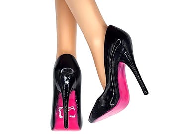 Fits Fashion Royalty and NuFace Dolls