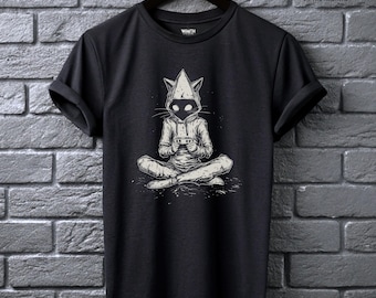 Camiseta Techno Future Cat con capucha cibernética para hombre, estilo gamer glitchcore.