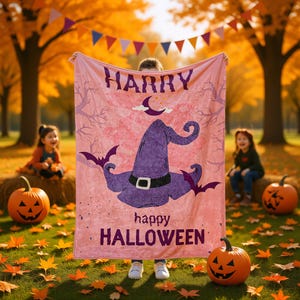 Custom Name Halloween Blanket – Soft Cozy Throw, Spooky Personalized Gift for Kids or Baby, Pumpkin Ghost Design
