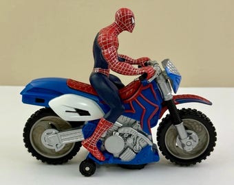 2002 Spider-Man ‘Bump 'N Go Cycle’ Motorcycle toy, by Toybiz - Vintage Secondhand