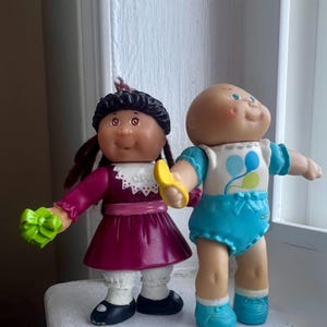 SET - Lot of TWO - Vintage Cabbage Patch Figurines - McDonalds Happy Meal Doll (1994) Toy + Pocket Figurine (1984)
