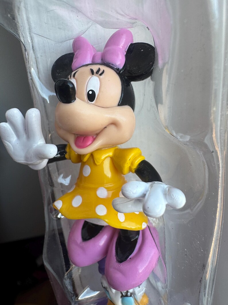 SET - Lot of TWO - 2.5” Poseable Figures - Minnie Mouse & Daisy Duck - Disney Junior Mickey Mouse Clubhouse by Famosa image 6