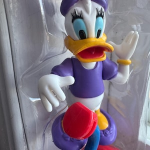 SET - Lot of TWO - 2.5” Poseable Figures - Minnie Mouse & Daisy Duck - Disney Junior Mickey Mouse Clubhouse by Famosa image 7