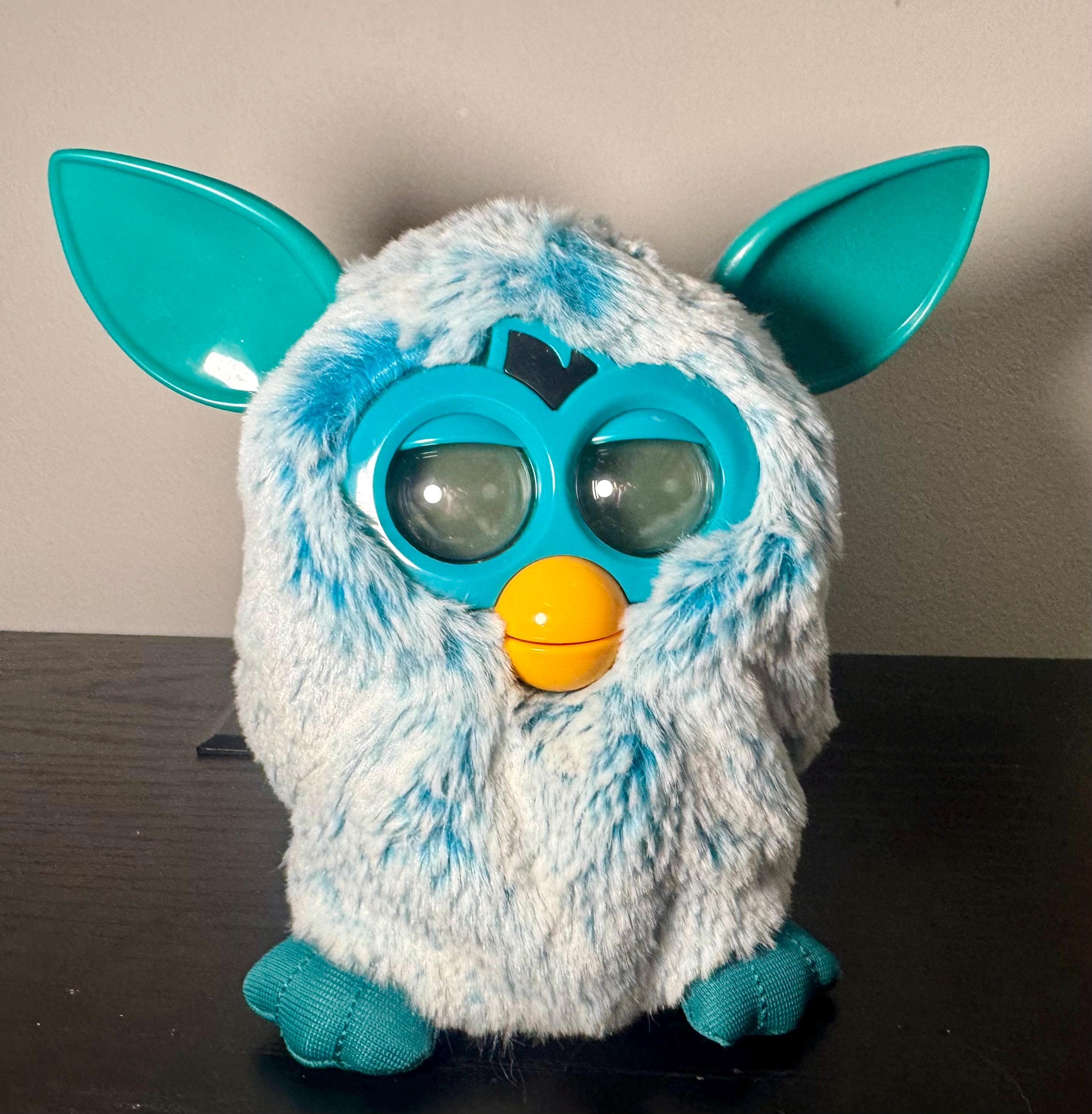 Vintage Furby Sonic BOOM - Retro Interactive Toy - Funny Talking