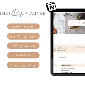 Może przedstawiać: Cyfrowy planer z tekstem "THAT Lofi PLANNER" na ekranie tabletu. Planer ma jasnobrązowe tło i zawiera sekcję na planer szkolny z zakładkami dla różnych przedmiotów. Tekst "mehr als 20 Seiten", "Unterrichtsorganisation", "Zfsl Organisation", "To-Do-Listen" i "Materialsammlung" jest wyświetlany po lewej stronie ekranu.