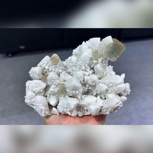 Natural Crystal Cluster and Fluorite Symbiosis comes from Inner Mongolia,China 140*100*100MM