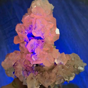Flake Fluorescent Calcite, Calcite Mineral Specimen, Fine Mineral, Mineral Shop, High Quality Collector, Crystal Calcite, Specimen Collector