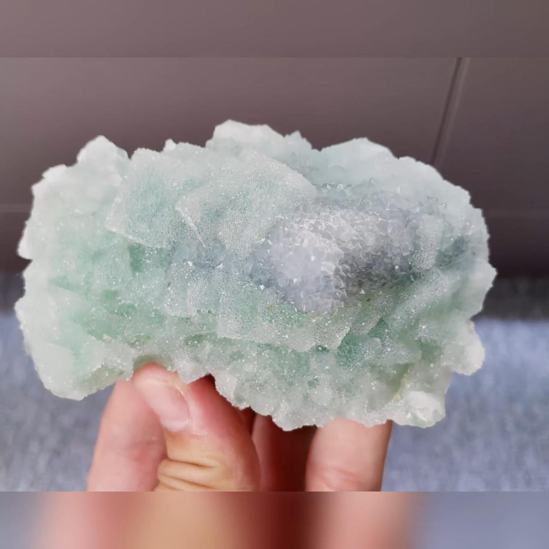 天然シュガーフローライトは中国福建省産です。100*60*40 MM - Etsy 日本
