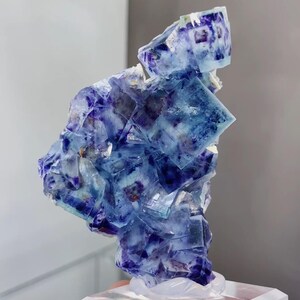 Natural Blue Purple Phantom Fluorite comes from Yindu,Inner Mongolia 50*15*70MM