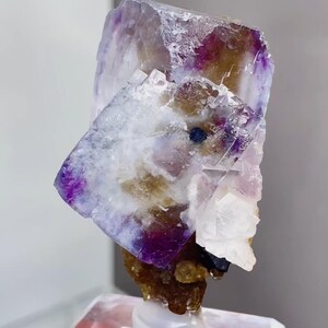 Natural Purple Phantom Fluorite comes from Yaogangxian,Hunan 30*30*50MM
