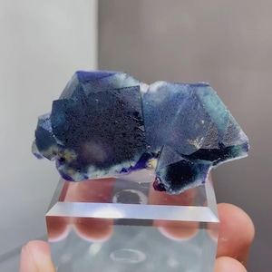 Natural Phantom Fluorite  comes from Yindu, Inner Mongolia 50*30*20MM