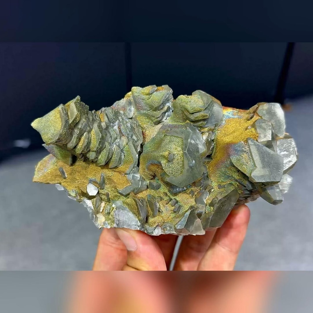 湖北省大業産の天然着色黄鉄鉱と方解石の共生135*70*40 MM - Etsy 日本