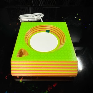 Simple Carta V2 wireless 15 watt Charging Stand with Saber Holster Glow-in-the-Dark edition