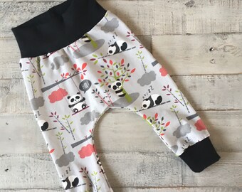 Baby Pants, Harem Pants, Baby Joggers, Cotton Pants, Pandas on Gray