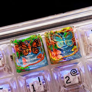 Butterfly Resin Keycap, Artisan Keycap, Keycap Set, Gaming Decor, ESC Keycap Cherry MX Mechanical Keyboard, Unique Handmade Gift For Her