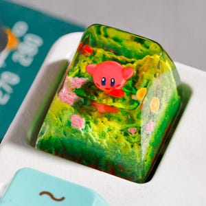 Capuchon de touche artisanal Kir.by, capuchons de touche en résine personnalisés, ensemble de capuchons de touche, capuchon de touche anime mignon, clavier mécanique ESC Cherry MX, cadeau fait main pour elle