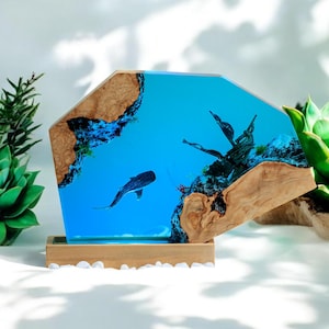 Custom Night Light scuba diver ocean, Whale shark lamp resin, epoxy resin wood, custom resin epoxy lamp, blue ocean lamp, Father&#39;s day gift