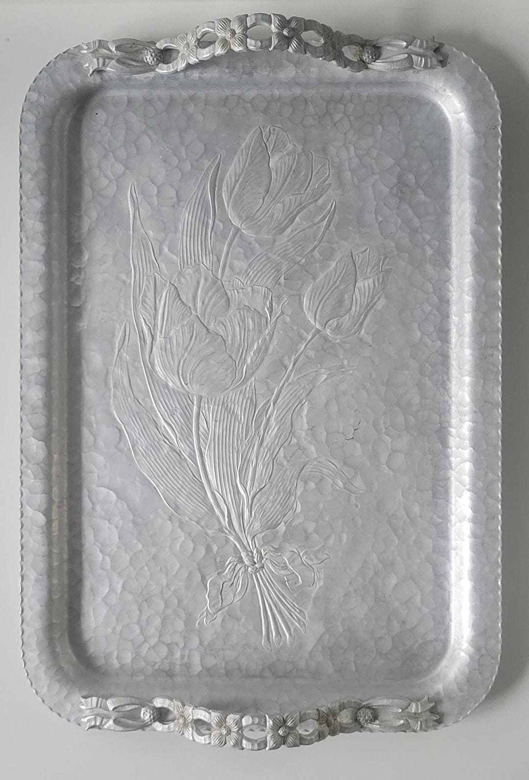 Vintage Rodney Kent Hand Wrought Aluminum Floral Tulip Tray - Etsy