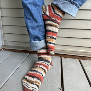 Digital Knitting Pattern Pumpkin Spice Socks PDF