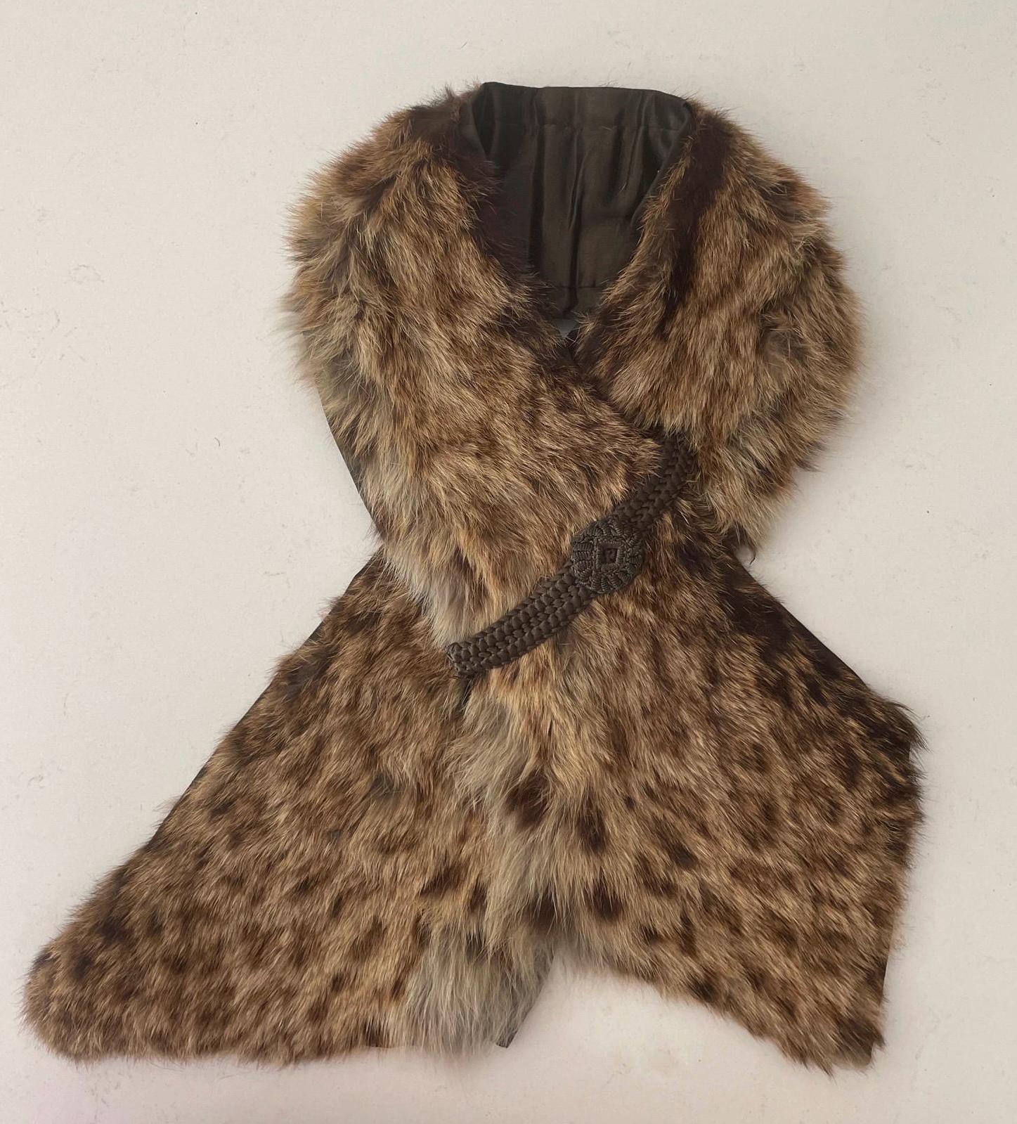 Victorian Bobcat Fur Collar
