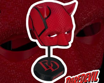 Daredevil Display Helmet – Comic-Inspired Collectible