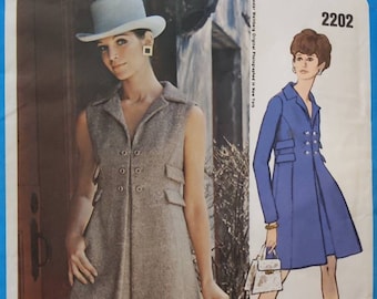 VOGUE 2202 UNCUT Chester Weinberg Size 14 Bust 36 Americana One-Piece Dress A-Line Pockets Buttons Lapel Vintage 1960's Pattern