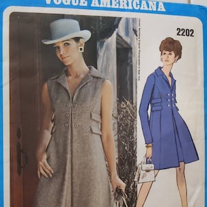 VOGUE 2202 UNCUT Chester Weinberg Size 14 Bust 36 Americana One-Piece Dress A-Line Pockets Buttons Lapel Vintage 1960&#39;s Pattern