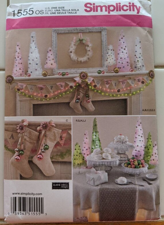 OOP Simplicity Christmas Decorations Pattern 3567. Mantel Scarf; Stockings; SIMPLICITY 1555 UNCUT Elaine Heigl Designs Christmas Holiday