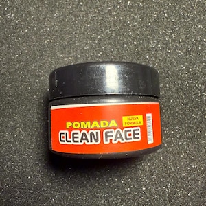 UVL Poultry Clean Face Pomada 1.3oz