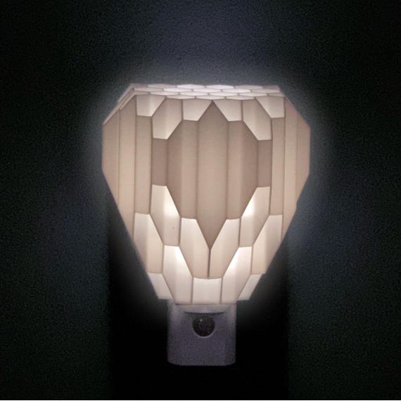 DIAMOND Plug-In LED Night Light: Ambient Glow with Automatic Sensor