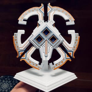 Nomai Mask 6" Miniature with Stand, Outer Wilds Display, Full Color Collector's Item, Gamer Decor, Collectible 6" Tall Gift - Non-Lit
