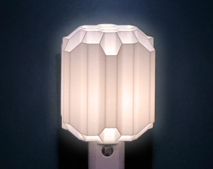 COLUMN Plug-In LED Night Light: Ambient Glow with Automatic Sensor